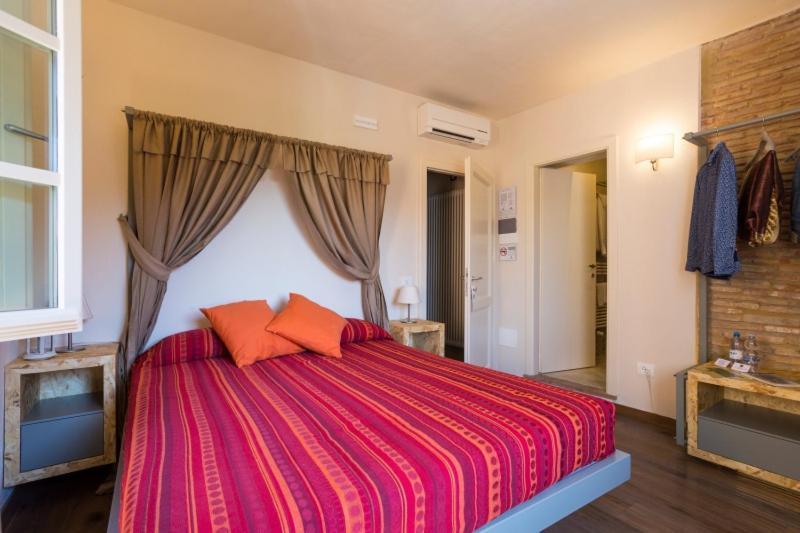 Il Maramaldo Bed&Breakfast-Restaurant Lajatico Bagian luar foto