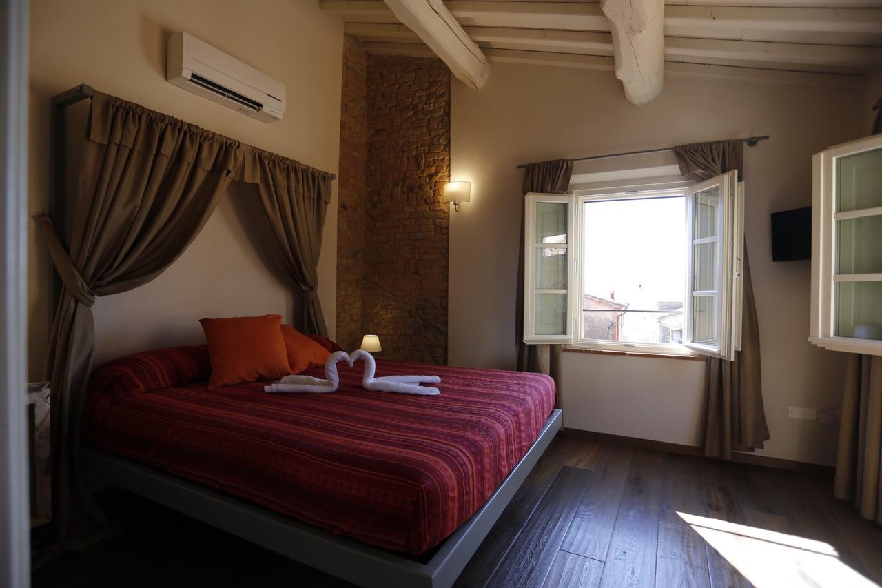 Il Maramaldo Bed&Breakfast-Restaurant Lajatico Bagian luar foto
