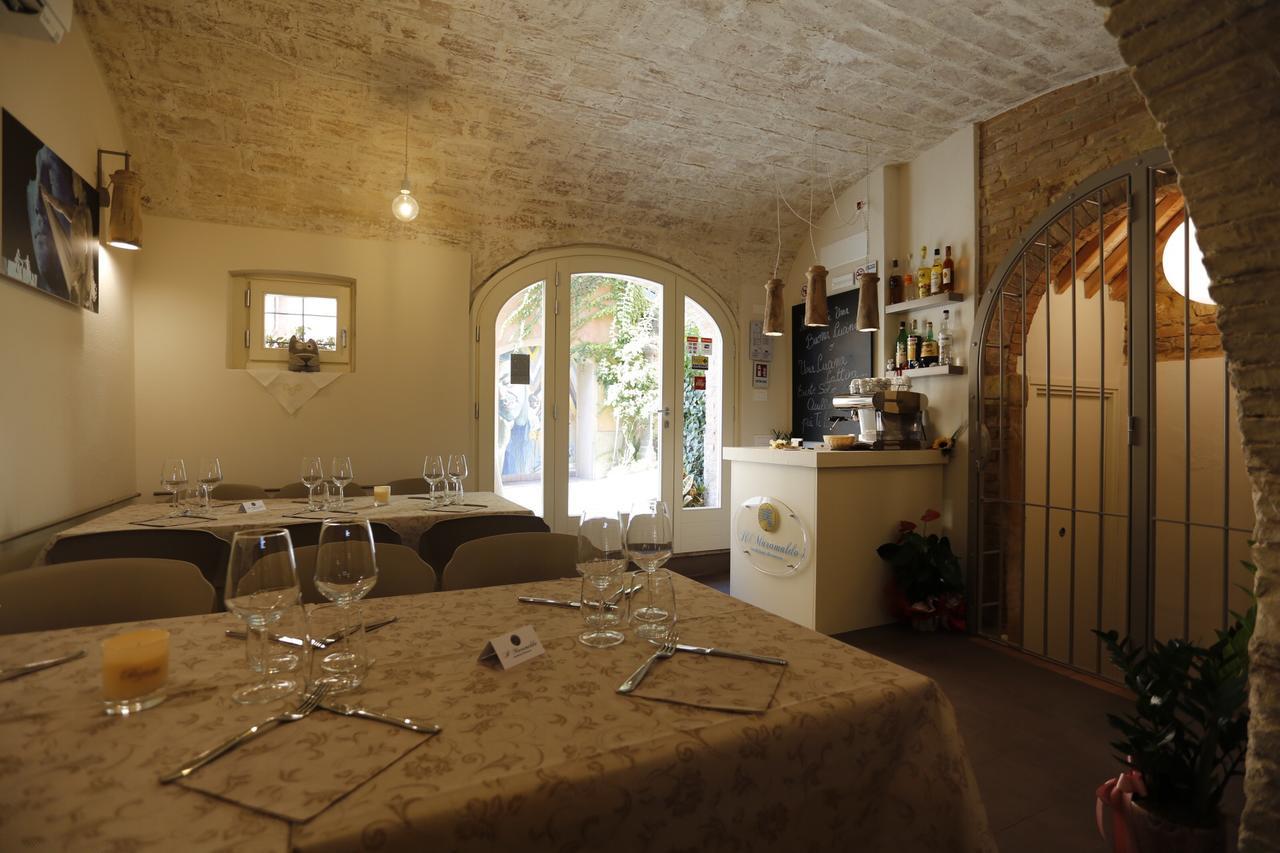 Il Maramaldo Bed&Breakfast-Restaurant Lajatico Bagian luar foto