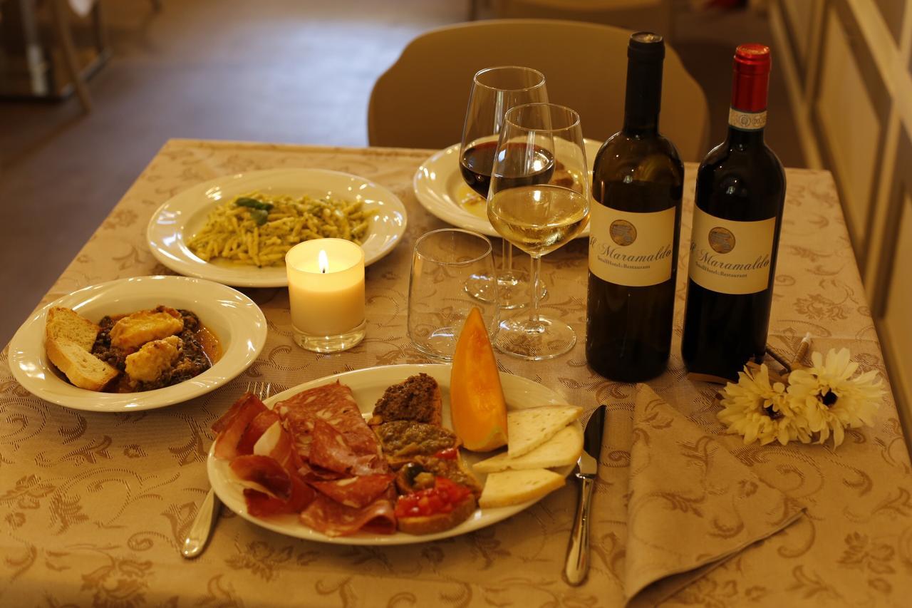 Il Maramaldo Bed&Breakfast-Restaurant Lajatico Bagian luar foto